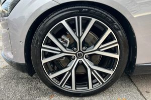 Volvo ES90 bild 17
