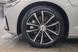 Volvo V60 bild 17