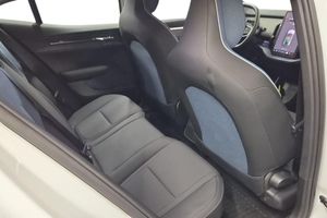 Volvo EX30 bild 9