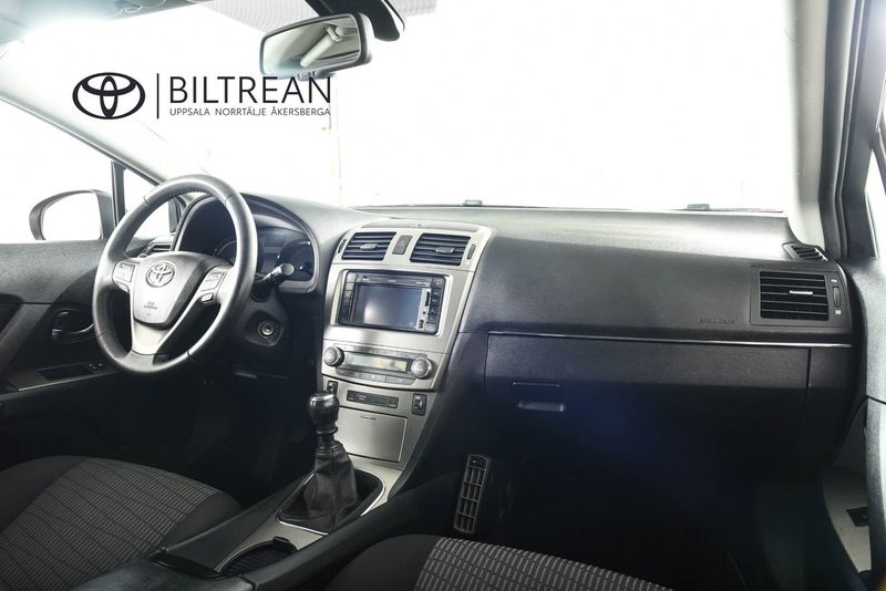 Toyota Avensis bild 10