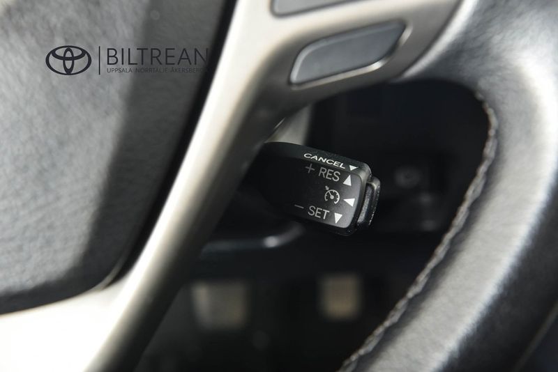 Toyota Avensis bild 13