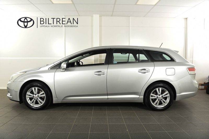 Toyota Avensis bild 3