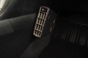 Toyota Avensis bild 14