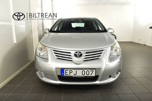 Toyota Avensis bild 5