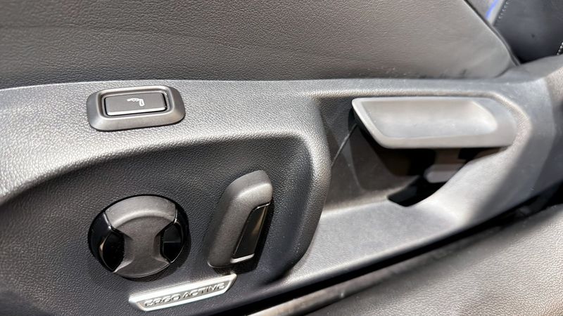 Volkswagen Passat bild 18