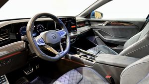 Volkswagen Passat bild 7