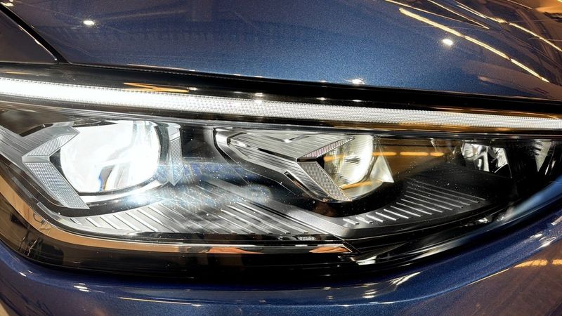 Volkswagen Passat bild 17