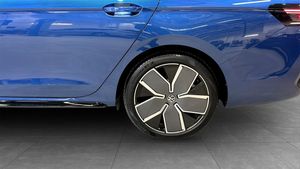Volkswagen Passat bild 6