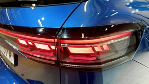 Volkswagen Passat bild 16