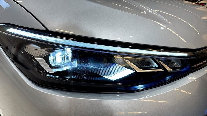 Volkswagen Passat bild 16
