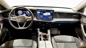 Volkswagen Passat bild 10