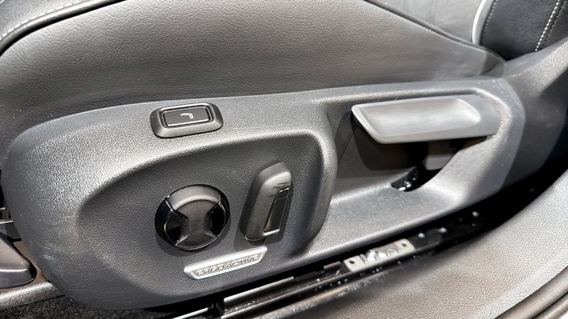 Volkswagen Passat bild 17