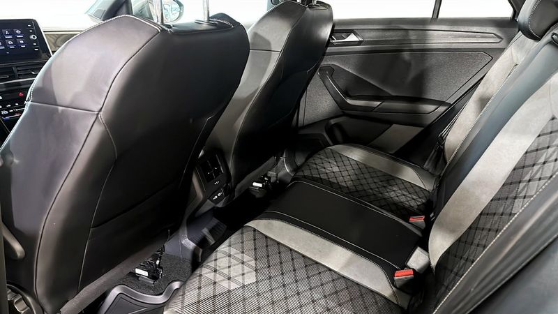 Volkswagen T-Roc bild 12
