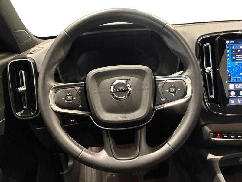 Volvo EX40 bild 10