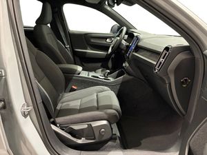 Volvo EX40 bild 4