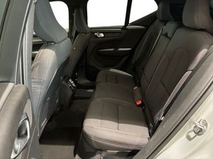 Volvo EX40 bild 6