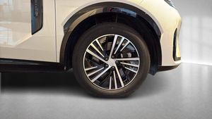 Lynk & Co 08 bild 9