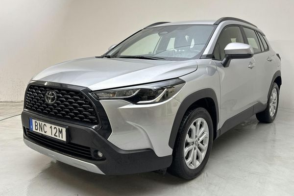 Toyota Corolla Cross 2.0 AWD-i Elhybrid (197hk) - 2024