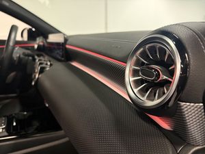 Mercedes CLA200 bild 9