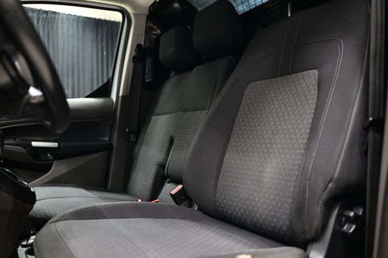 Ford Transit Connect bild 23