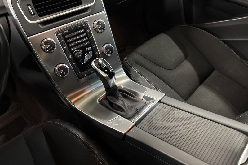 Volvo V60 bild 22