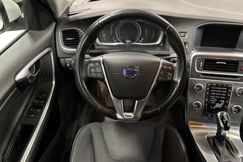 Volvo V60 bild 16