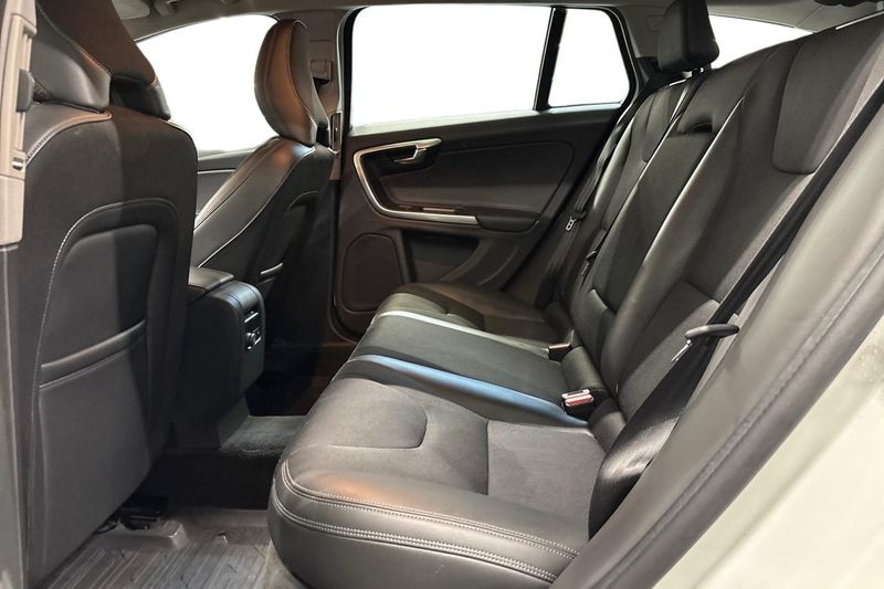 Volvo V60 bild 14