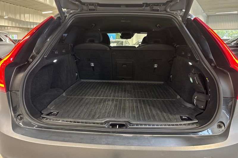 Volvo V90 bild 10