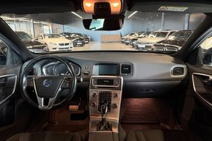 Volvo V60 bild 5