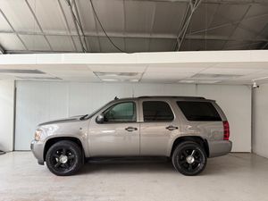 Chevrolet Tahoe bild 2
