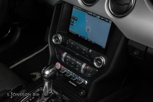 Ford Mustang bild 14