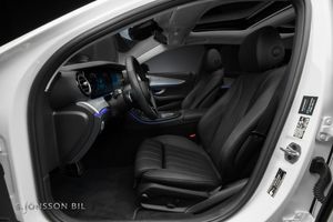 Mercedes E450 bild 16