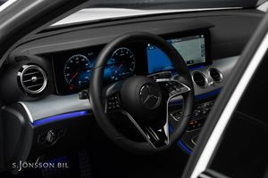 Mercedes E450 bild 17