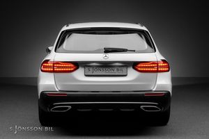 Mercedes E450 bild 6