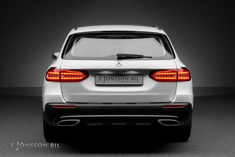 Mercedes E450 bild 6