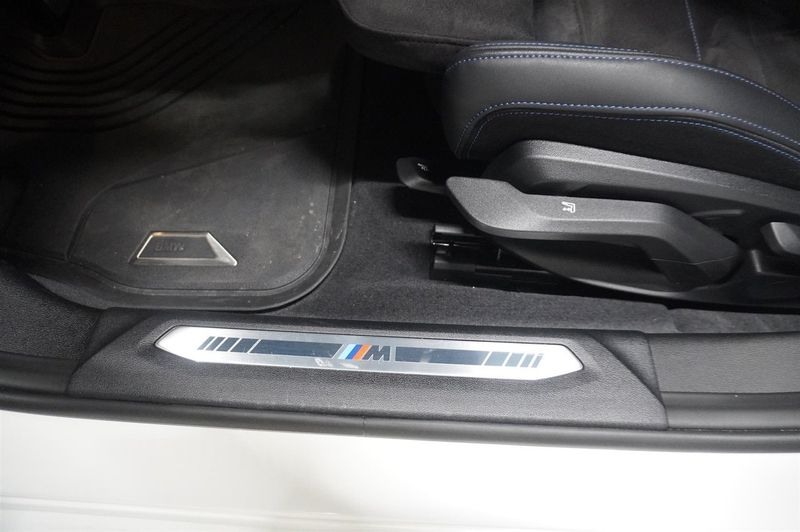 BMW 120 bild 14