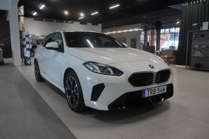 BMW 120 bild 8