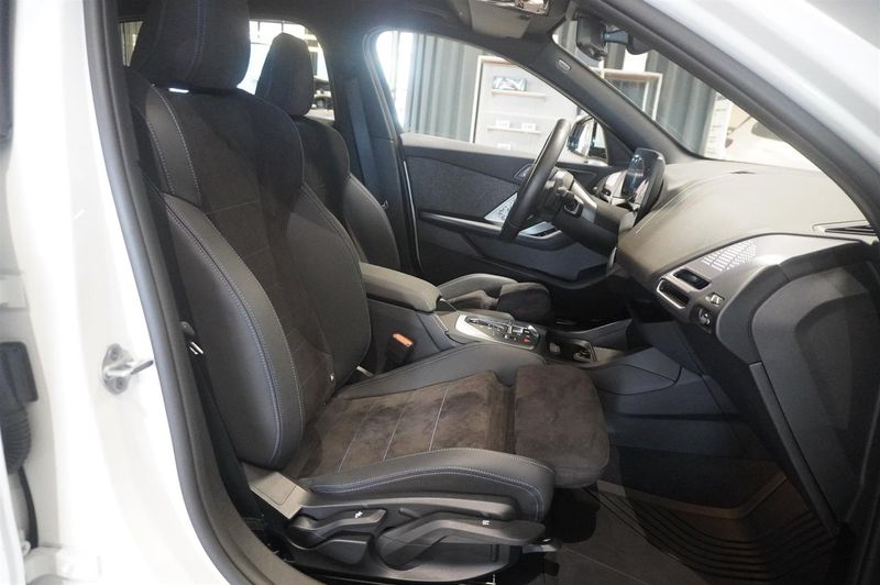 BMW 120 bild 11