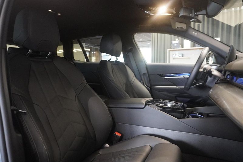 BMW 530 bild 15