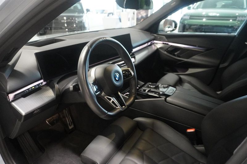 BMW 530 bild 2