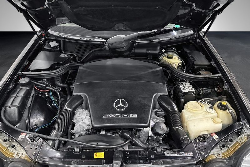 Mercedes E55 AMG bild 24