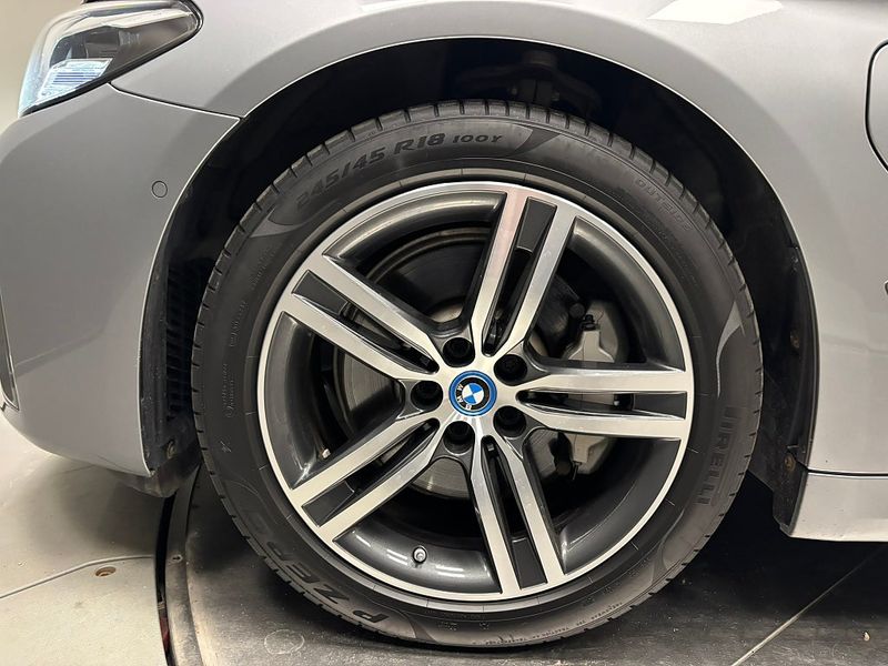 BMW 530 bild 10