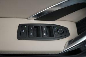 BMW X1 bild 9
