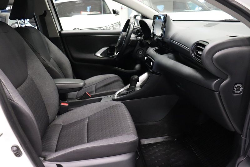 Toyota Yaris bild 8