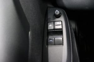 Toyota Yaris bild 17