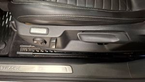 Volkswagen Passat bild 8