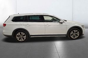 Volkswagen Passat bild 4
