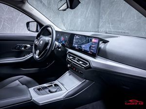 BMW 330 bild 13