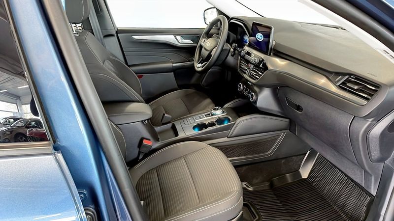 Ford Kuga bild 3