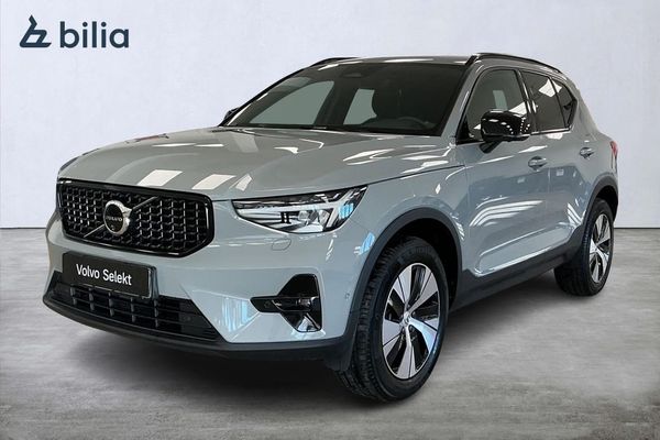 Volvo XC40 B3 FWD Bensin Plus Dark 18" 360 Klimatpkt Föra... - 2025